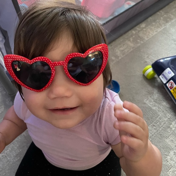 Meet your Posher, Manny - Picture 7 of 10